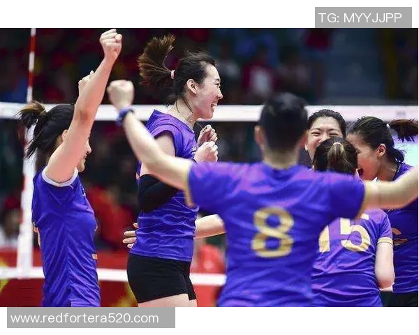 深圳排球队盯防策略分析与比赛表现的得失探讨