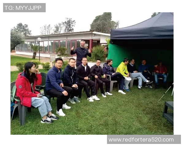 武汉乒乓球队在大师赛中的团队协作表现及其对比赛胜利的影响分析 武汉乒乓球队在大师赛中的团队协作表现及其对比赛胜利的影响分析