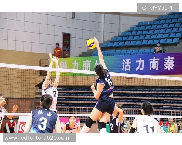 赛后分析：西安排球队与杭州排球队在比赛中的战术意识与表现对比