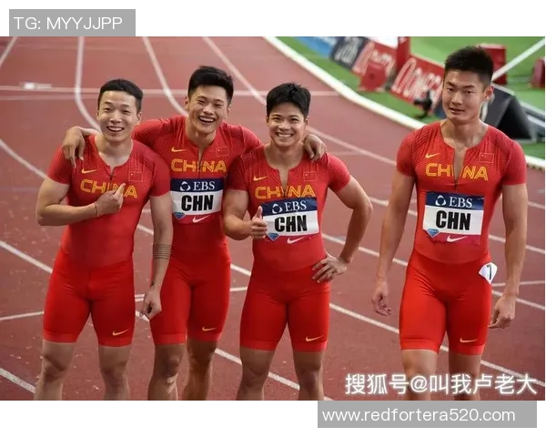 重庆羽毛球队在钻石联赛中的灵活性表现引发热议与期待 重庆羽毛球队在钻石联赛中的灵活性表现引发热议与期待